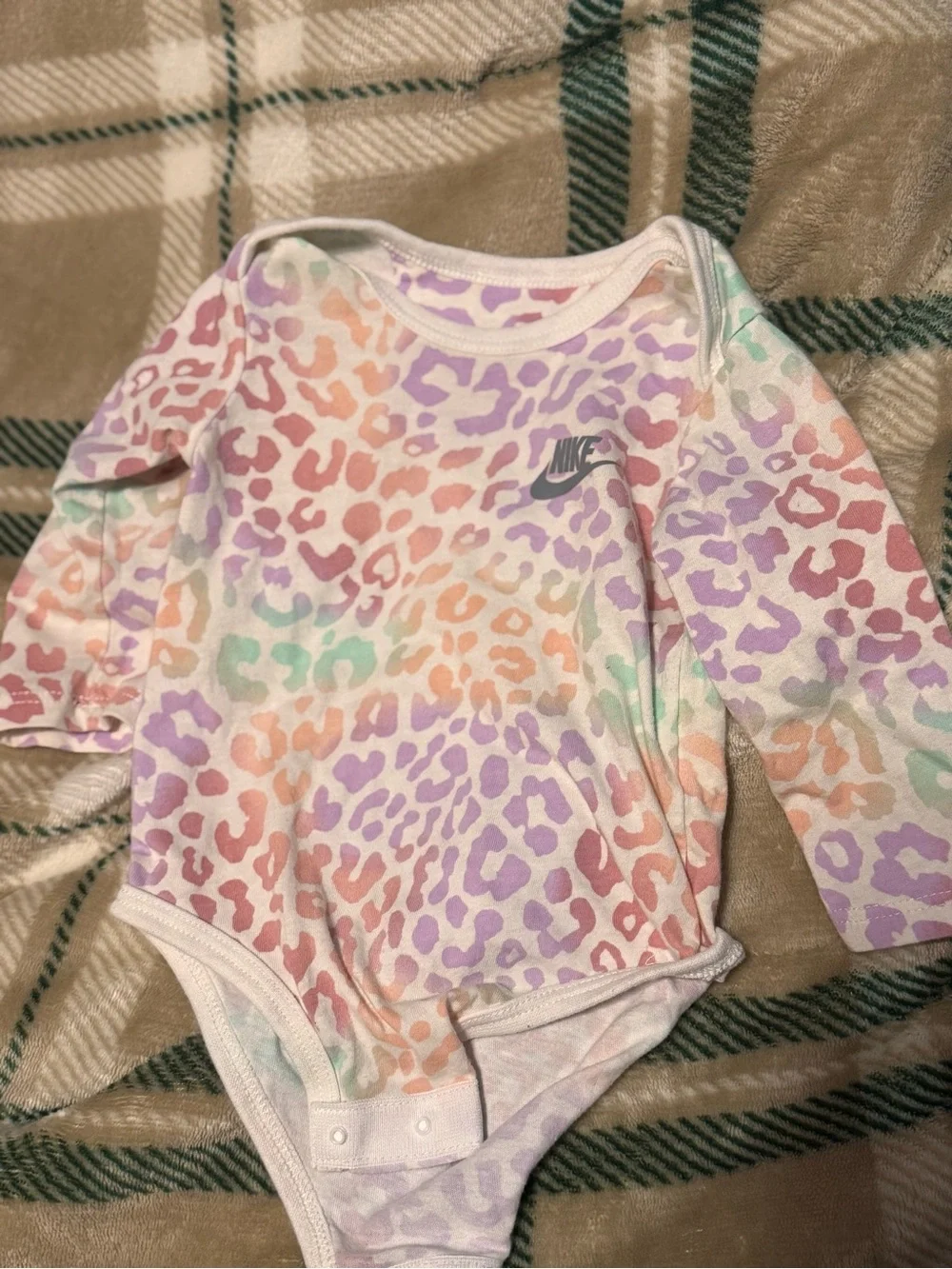 Nike Baby One-Piece Bodysuit in Pastel Leopard Print (Pink, Purple, Mint, Peach)